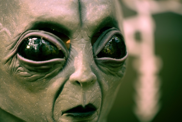 Reporting on Aliens: The Truth Is… Out There?